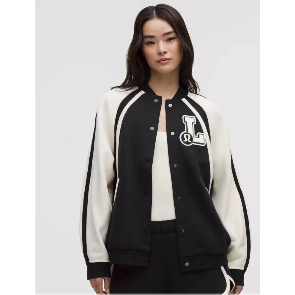 Lululemon Oversized Collegiate Scuba Jacket‎ XL XXL Varsity Graphic Design Black